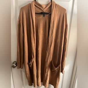 Tan Cardigan w Pockets